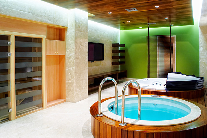 산업 - 웰니스 컨트롤, 객실 내 온수 욕조