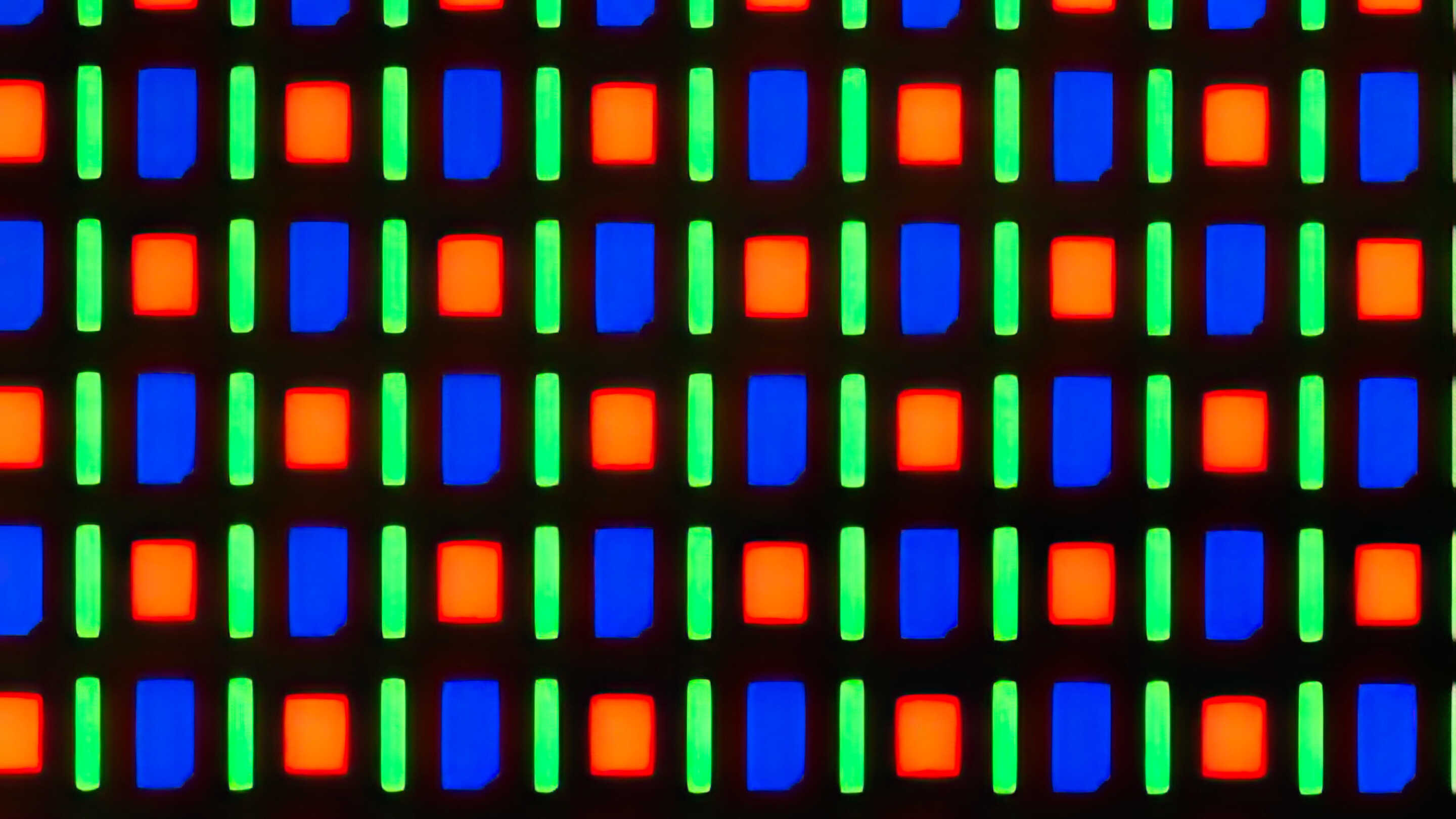 Macro-modèle de sous-pixels OLED